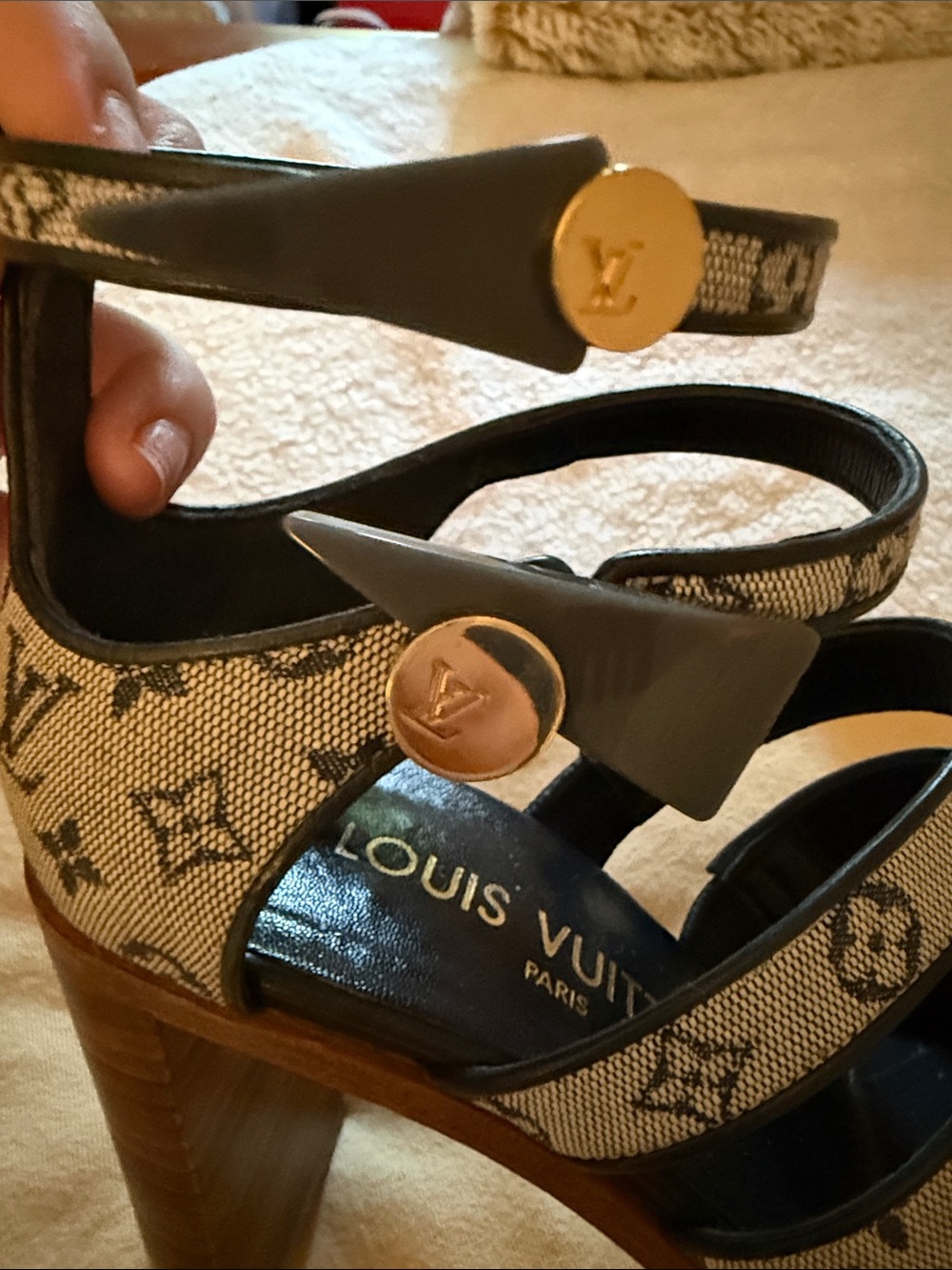 Louis Vuitton Monogram Block Heel Sandals Navy Denim Mini Lin size 5 (35) - Picture 6 of 12